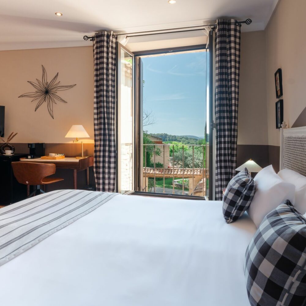 Chambre_303-_Mas_de_Guilles-2